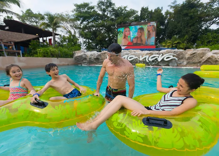 ฮอลิเดย์ อินน์ รีสอร์ต วานา นาวา หัวหิน