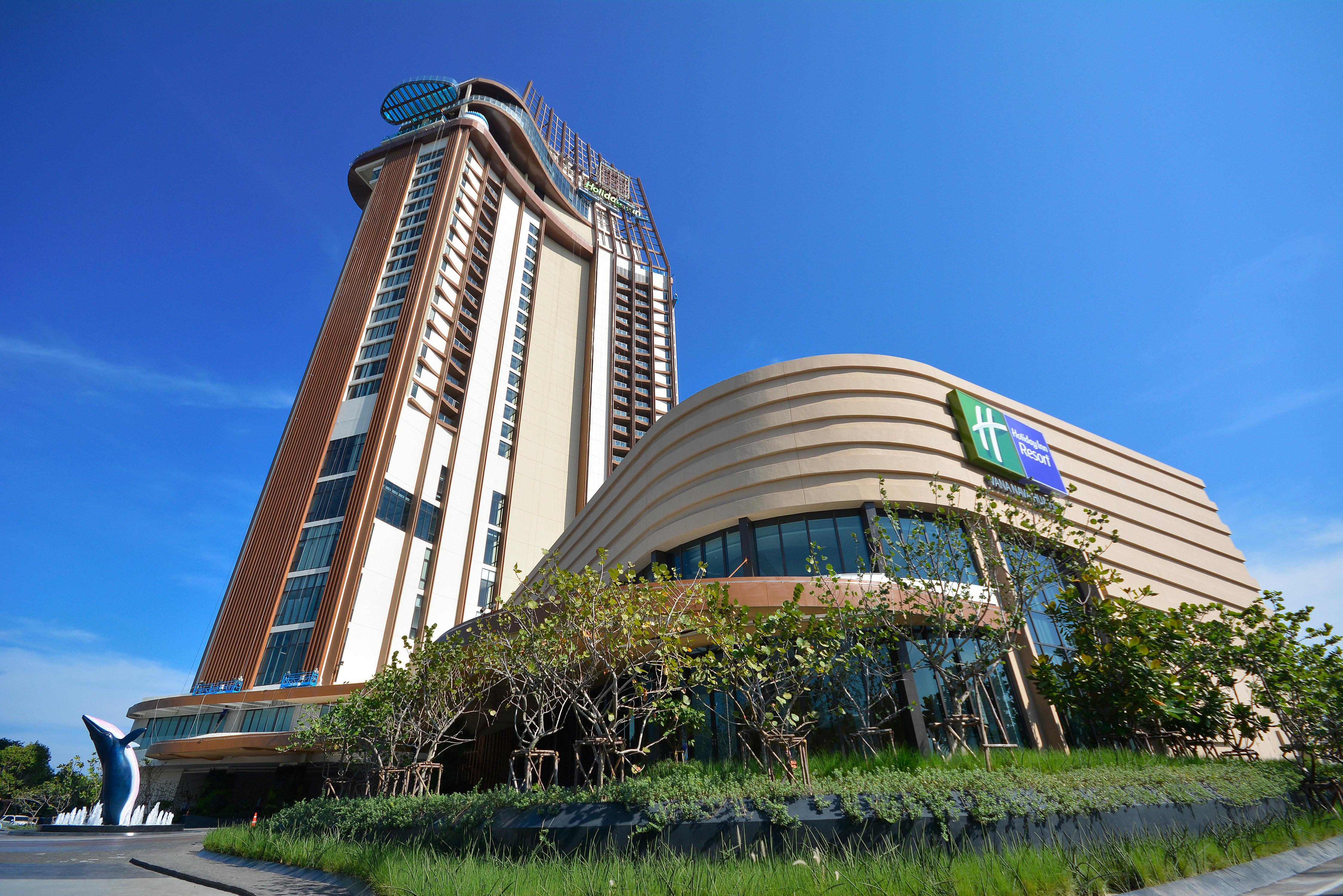 รีสอร์ท ฮอลิเดย์ รีสอร์ต วานา นาวา 5*